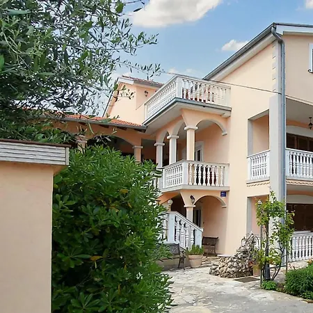 公寓 1 Bedroom Beach Front Apartment In Zadar 扎达尔
