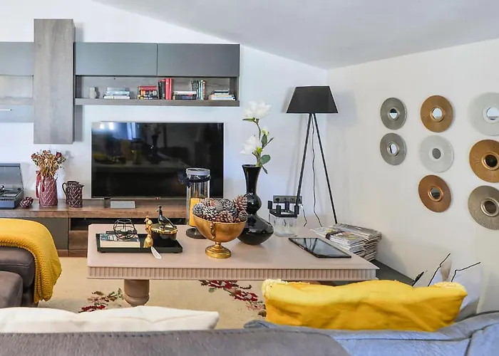 Gorgeous In With Wifi *